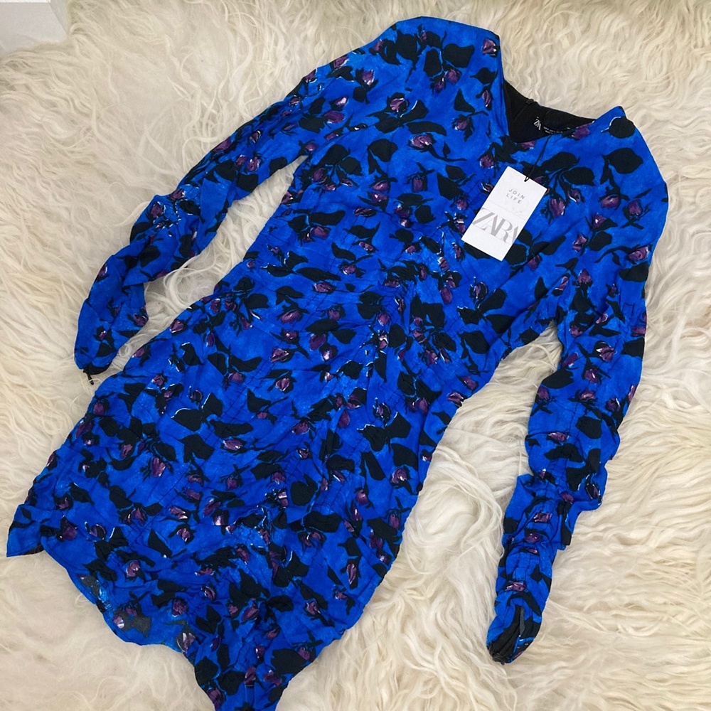 Zara Draped Blue Floral Ruched mini dress - Picture 5 of 9